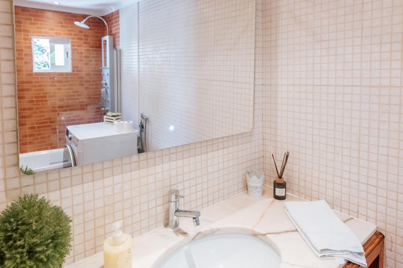 Vintage Downtown Av Da Liberdade Flat Lejlighed Lisboa Eksteriør billede
